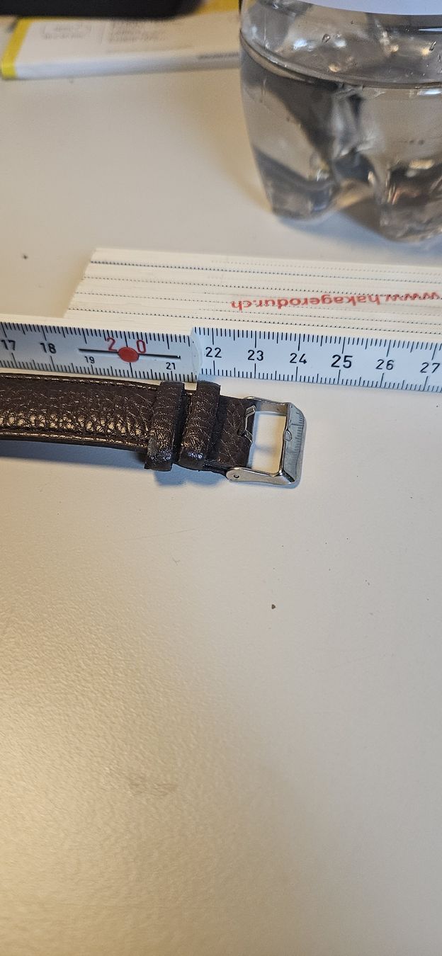 Daniel Hechter Uhren: Daniel Hechter Herrenuhr – Gebraucht aus Belp von Ginus85 5