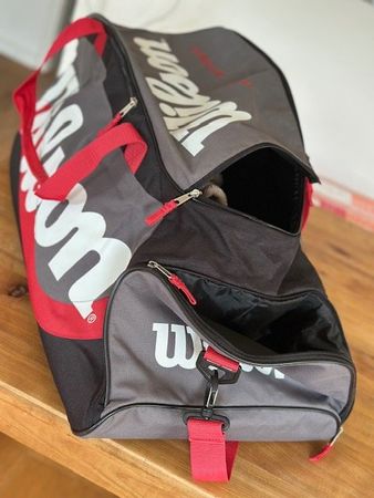 Neue grosse Tennistasche Wilson