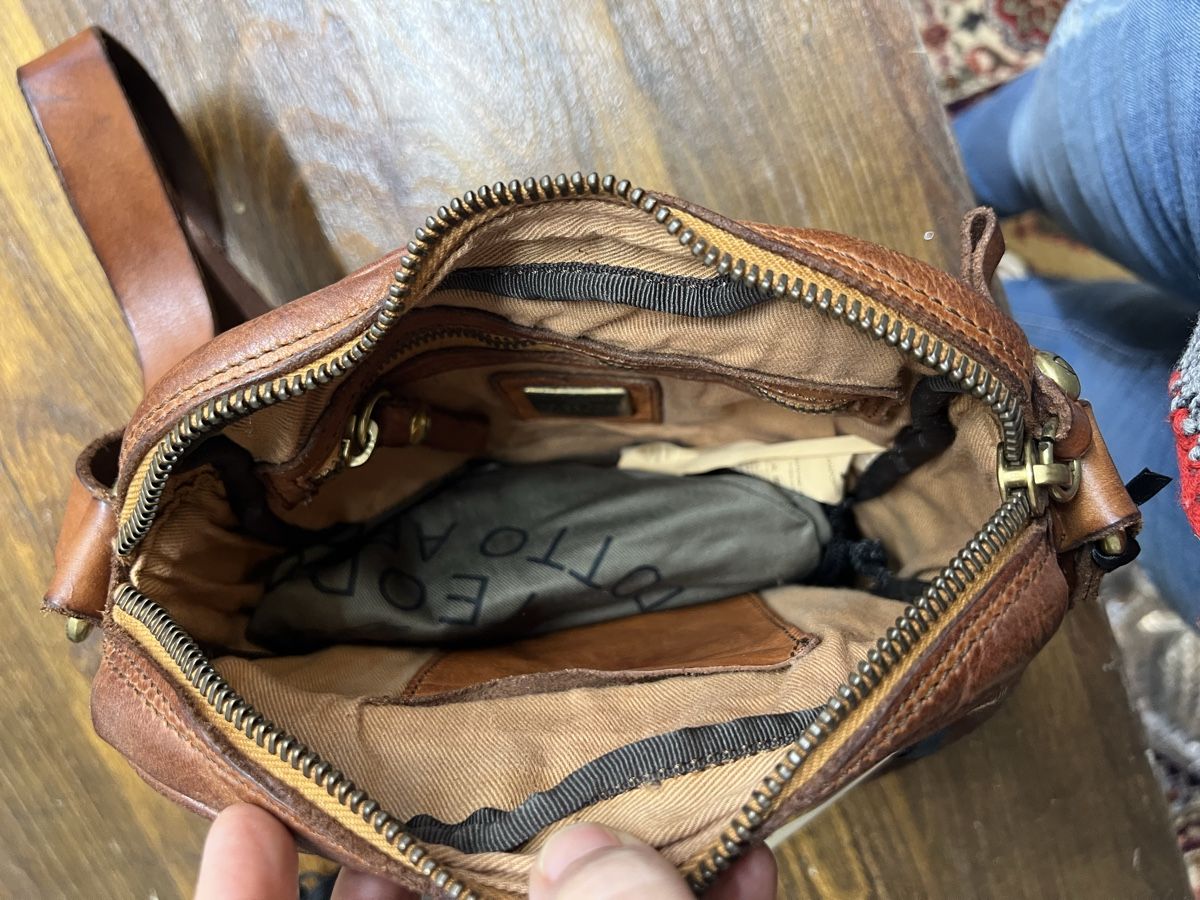 Campomaggi Taschen: Tasche – Neu und originalverpackt aus Steinen von sal_6y7g 4