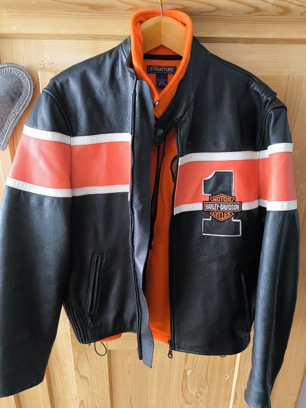 Harley-Davidson Jacken: Harley Davidson Herrenjacke – Gebraucht aus Glattfelden von Feuerfuchs57