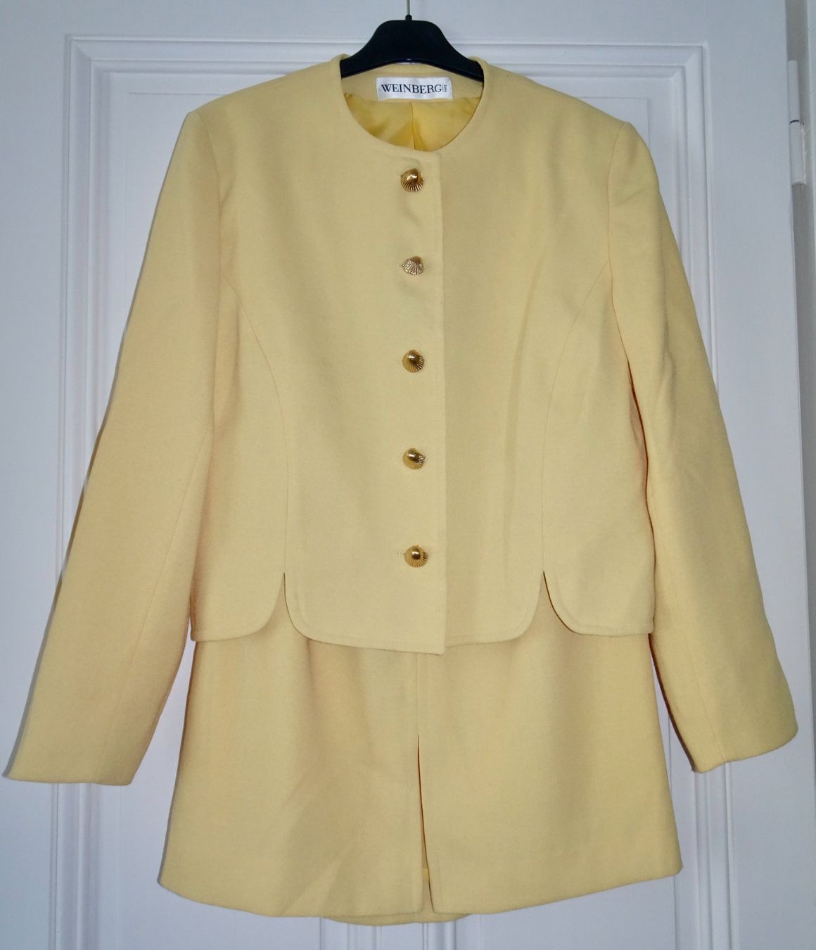 Completi & Tailleur: Ensemble tailleur jaune pâle chic Weinberg – Usato da Châtelaine venduto da Gio54321 1
