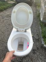 Laufen Wand-WC Toilette weiss mit Deckel gebraucht