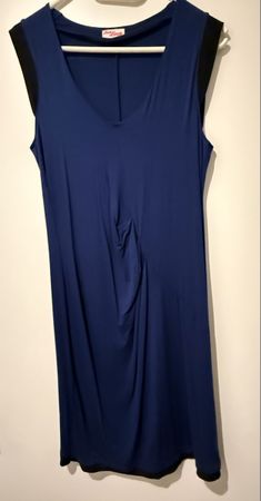 Kleid dunkelblau Grösse M guter Zustand