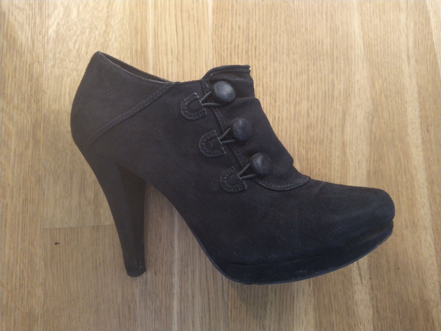Graceland Scarpe da donna: Schuhe Stiefeletten Pumps - Damen - Gr. 38 – Usato da Spreitenbach venduto da 77dancehall77