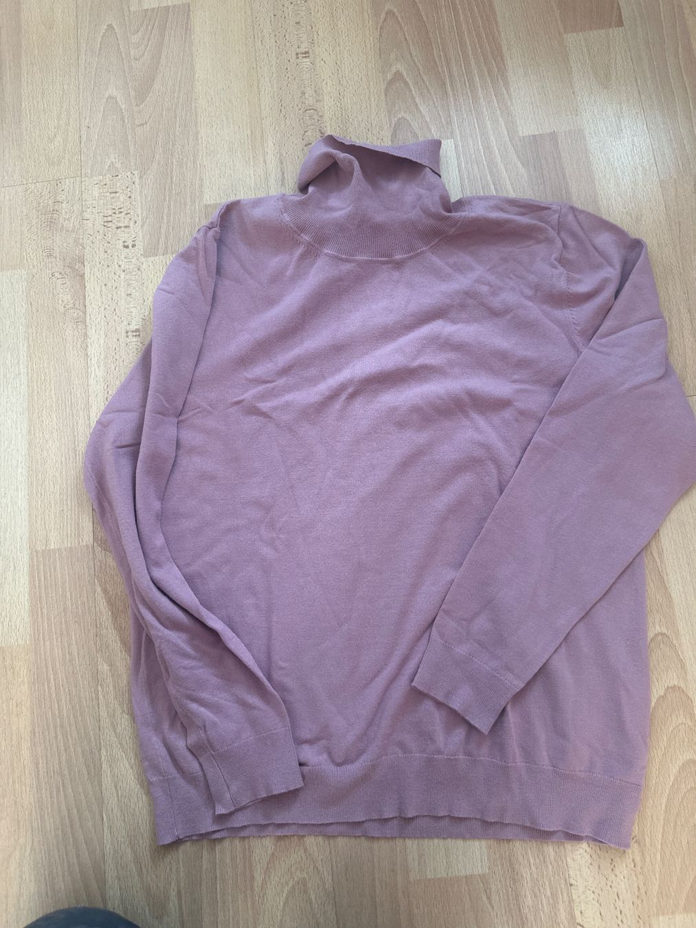 Maglioni & Felpe: Kuscheliger Damen Rollkragenpullover Gr. L Lila – Usato da Schaffhausen venduto da ann_g6tx
