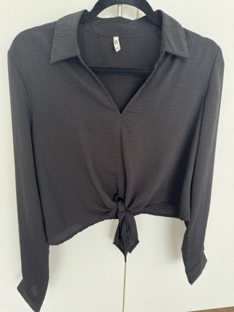 Blusentop in schwarz Gr. M