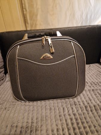 Eterna Kosmetiktasche Reise-Kulturbeutel, sehr guter Zustand