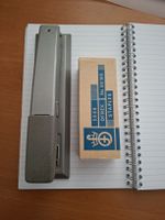 Heftgeraet Bostitch Model B12G mit Klammern No. 80/105