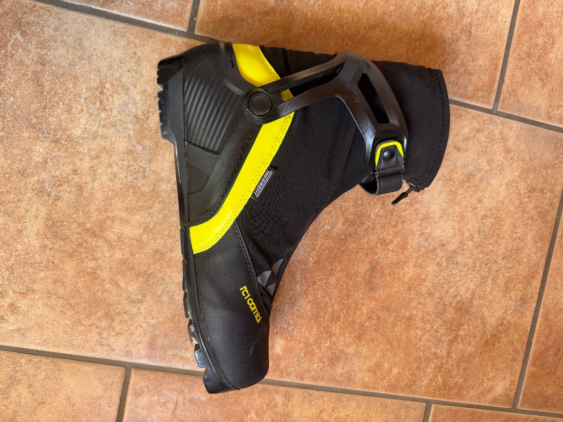 Fischer Scarpe da uomo: Langlaufschuhe Grosse 46 Fischer – Usato da Hasliberg Hohfluh venduto da dio_vd7f