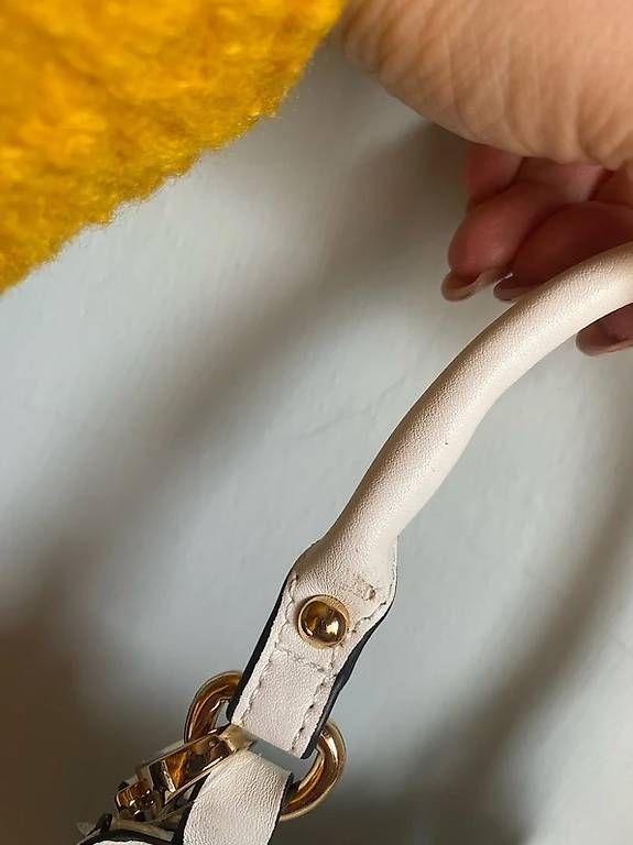 Borse da donna: Braccialini a forma di dado – Usato da Figino venduto da cla_b75f 1