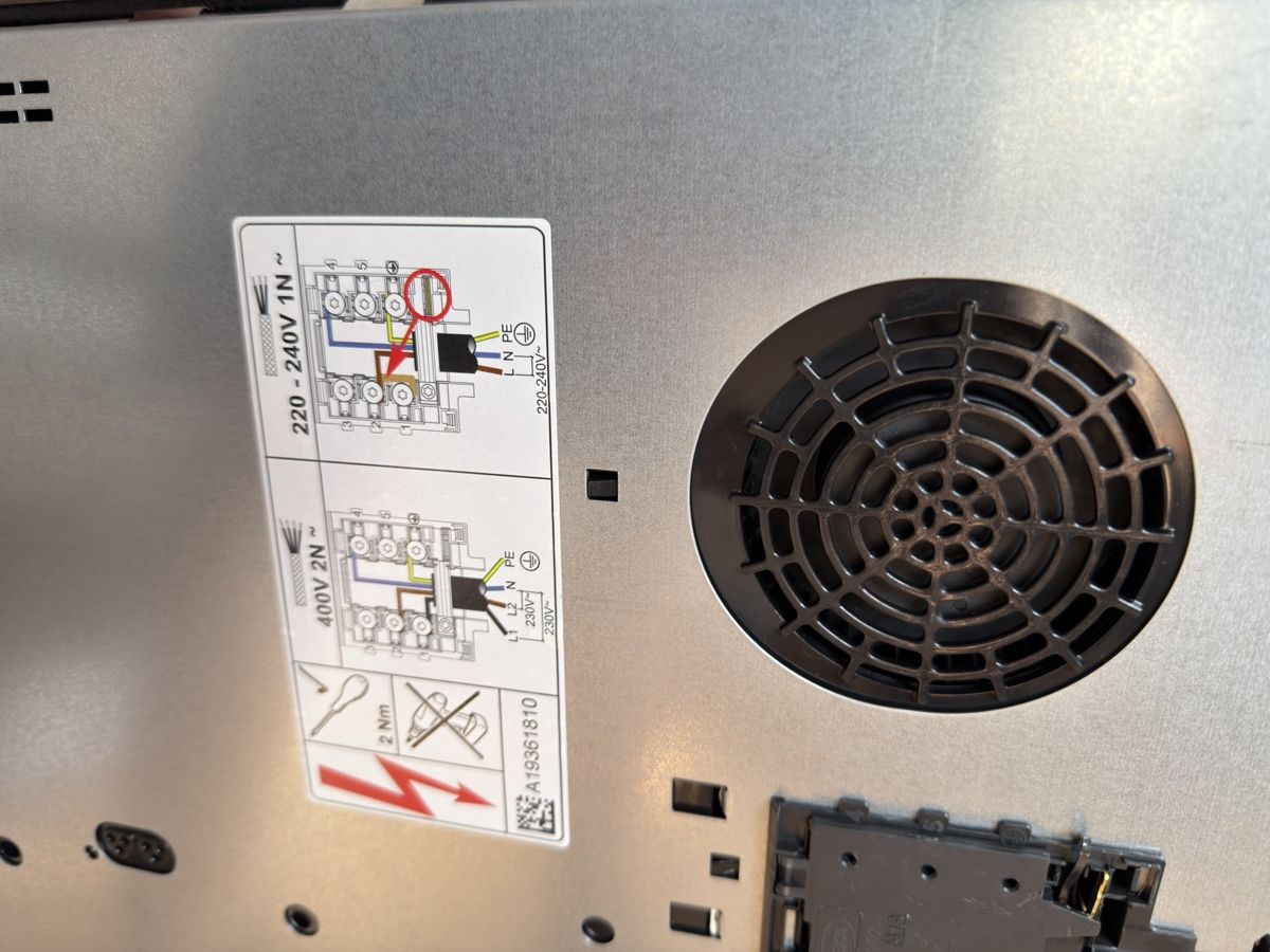 Cuisinières: Plans de cuisson à induction - 60 cm - Electrolux GK58TCICN – D'occasion à Cheseaux-Lausanne par Cerfynie 3