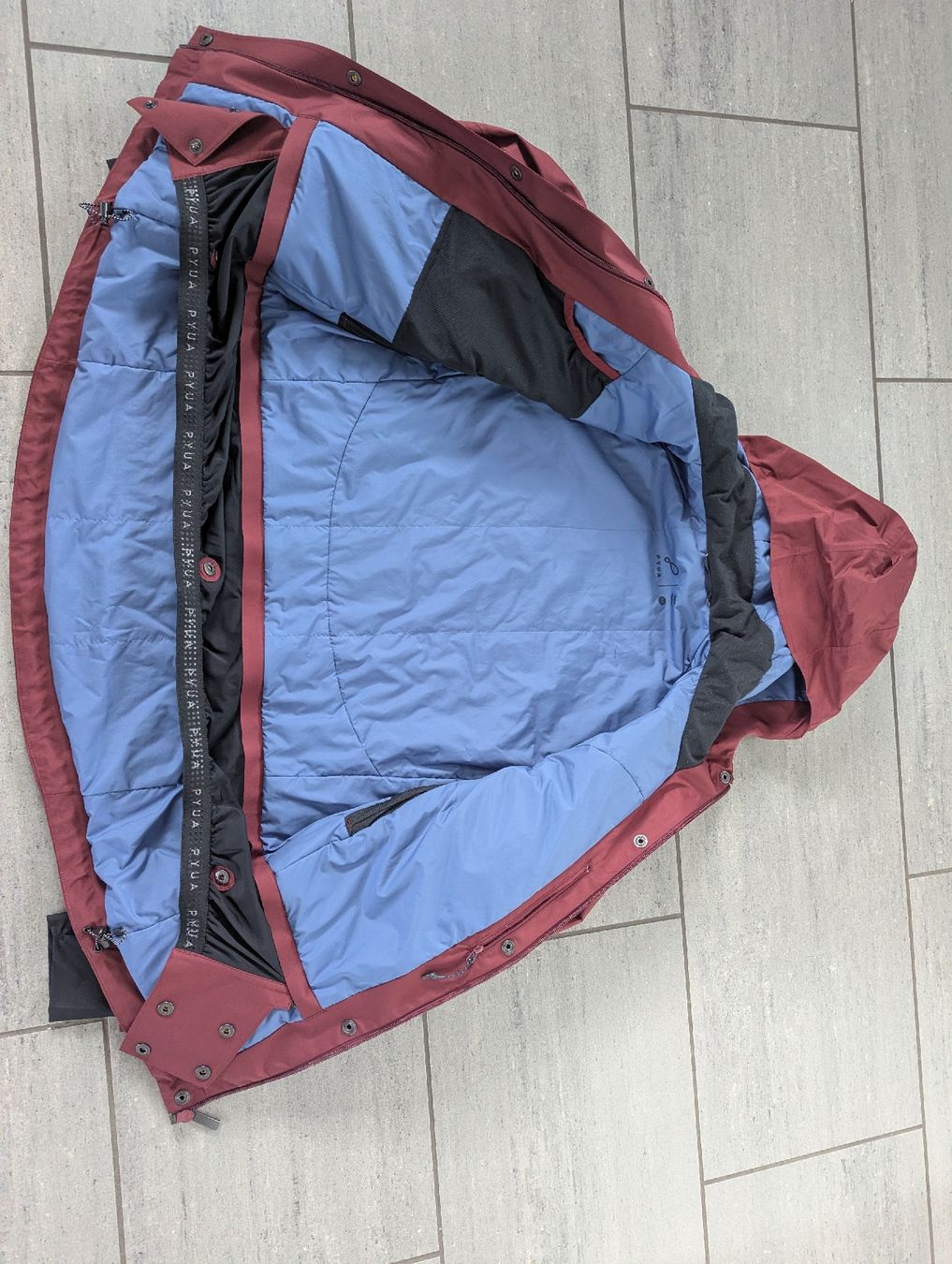Completi & Tailleur: Skidress Damen Pyua – Usato da Wegenstetten venduto da Najgre 2