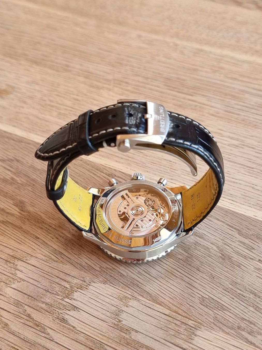 Breitling Montres: Superbe Breitling Navitimer 01 Chronograph 43 AB0138 – D'occasion à Corcelles-près-Payerne par Tcholleybus 5