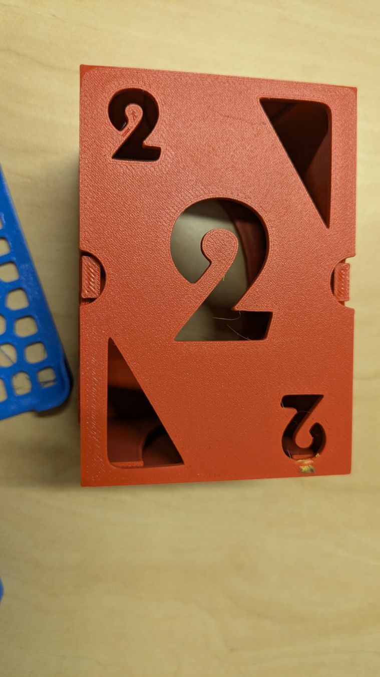 Giochi: Skip-Bo Kartenhalter & Ablage-Organizer inkl. Box – Usato da Staufen venduto da El3D 3