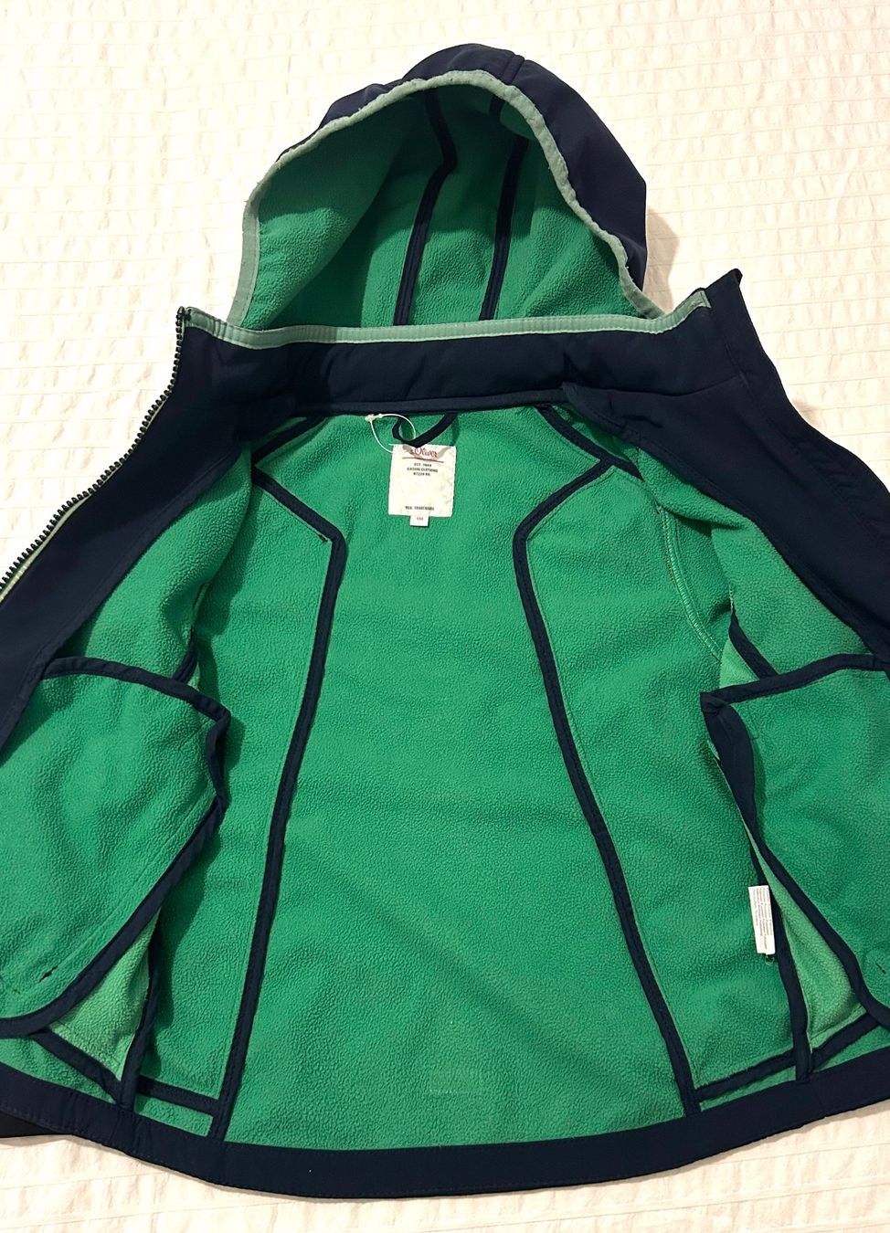 Vestes & Manteaux: Oliver Softshell Jacket Size 110 – D'occasion à Egg b. Zürich par egg2665 2