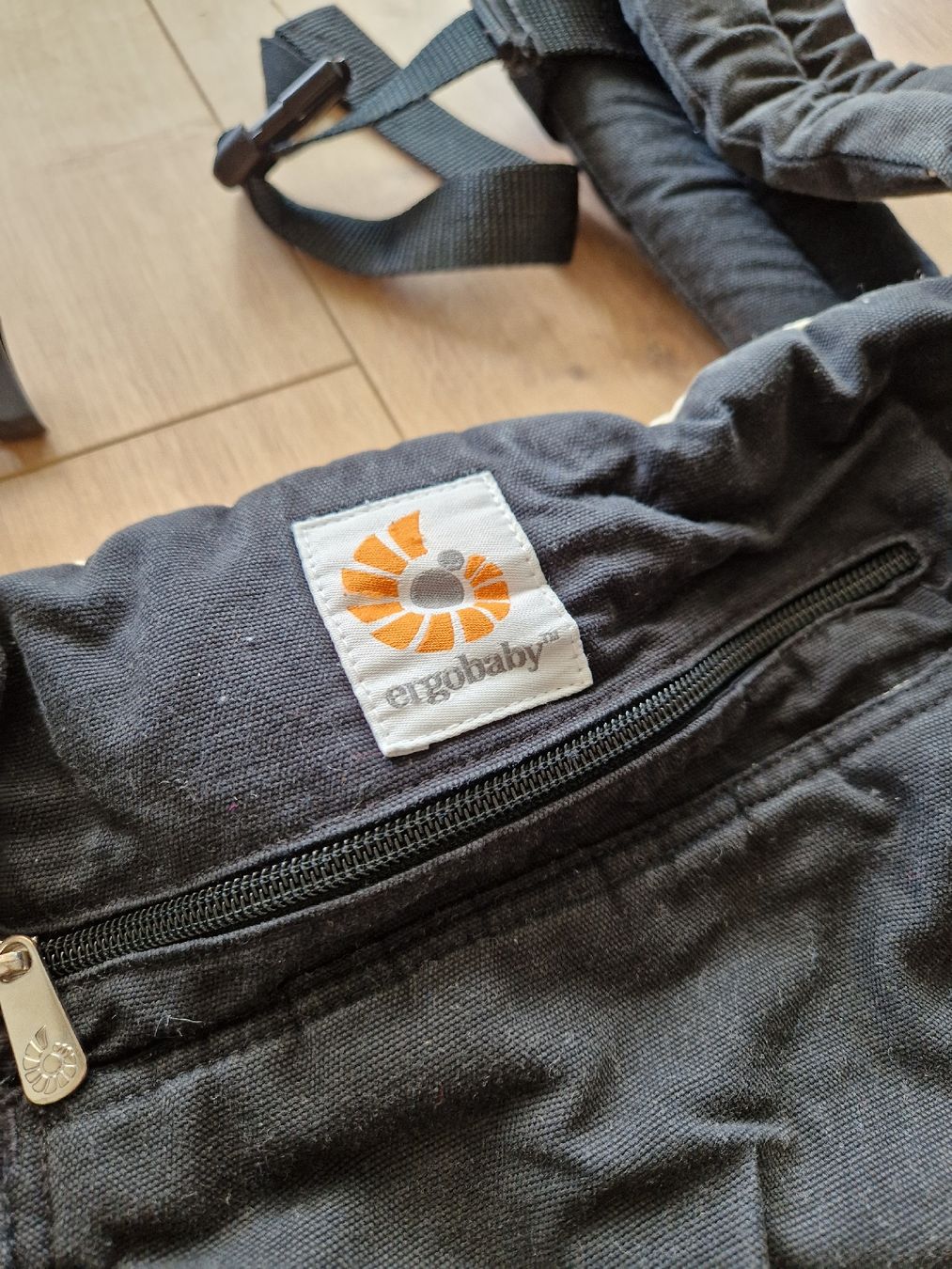 Ergo Baby Porte-bébés ventraux & dorsaux: ergobaby Babytrage 4 Position – D'occasion à Münsingen par MarcoTs 5