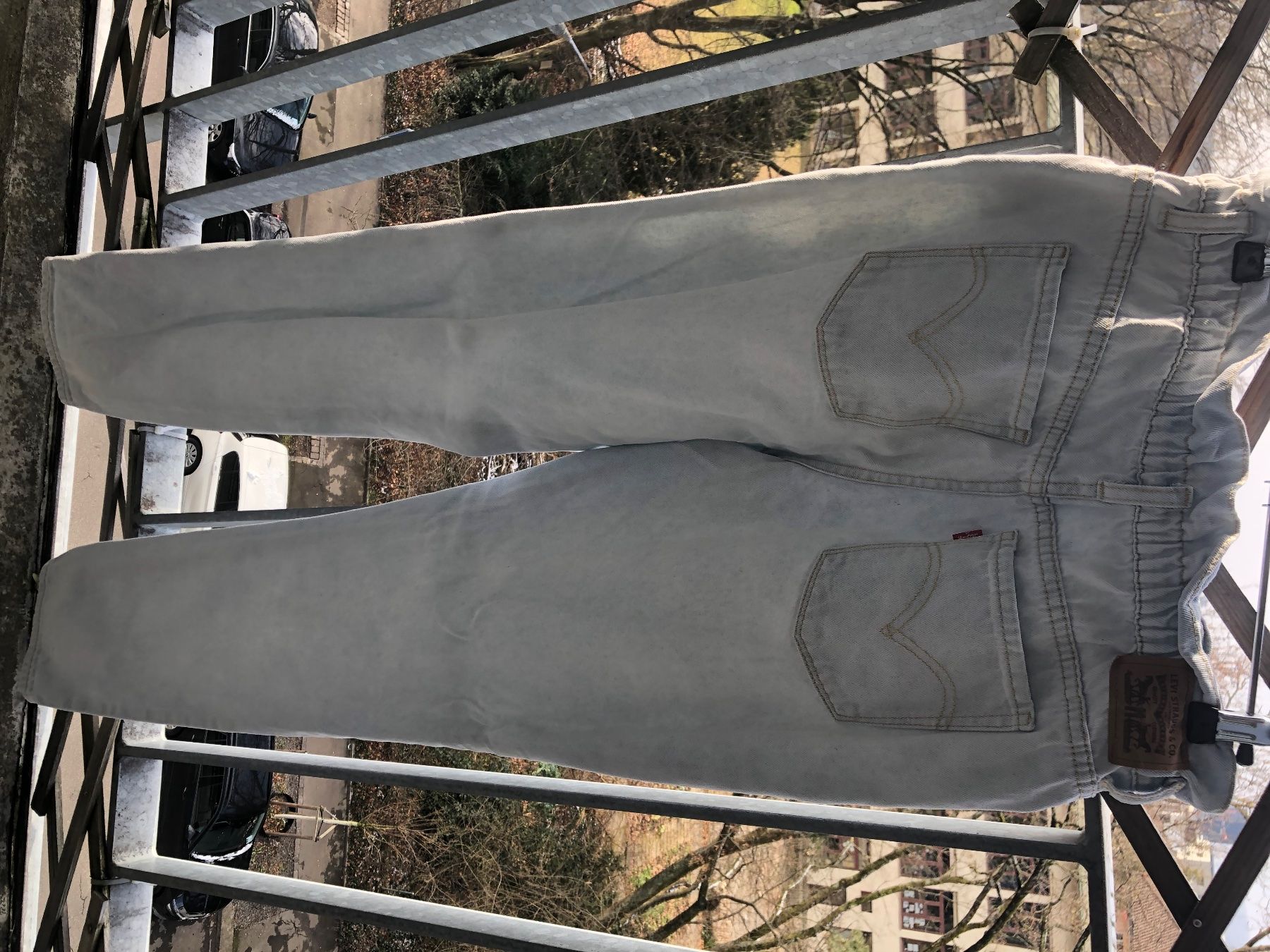 Levi's Jeans: Levi s Paper Bag S jeans hellblau – Usato da Zürich venduto da maral787 4