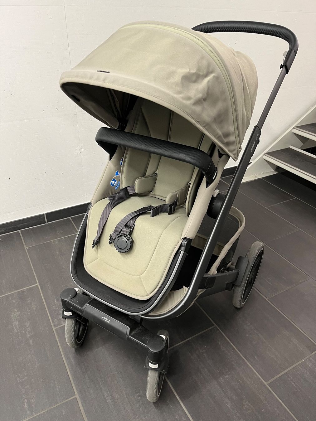 Joolz Kinderwagen: Joolz Geo 3 Mono sage green – Gebraucht aus Zürich von benjaminkreis 1
