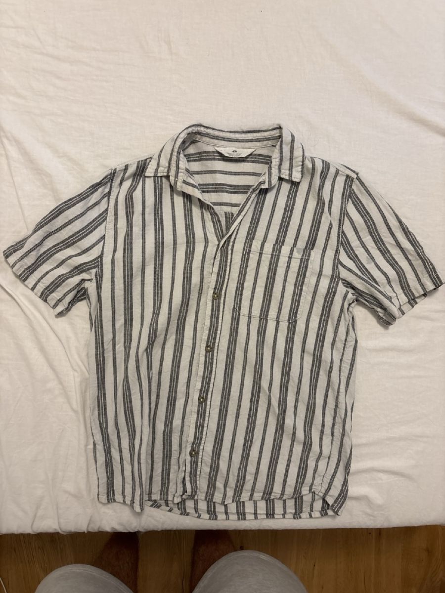 H&M Hemden, T-Shirts & Polos: Freizeit Hemd H&M Grösse 164 – Neu (gemäss Beschreibung) aus Münchenstein von FlavioDe