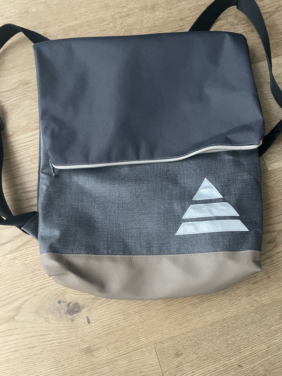Rucksäcke: Rucksack – Gebraucht aus Wädenswil von Mazso 1