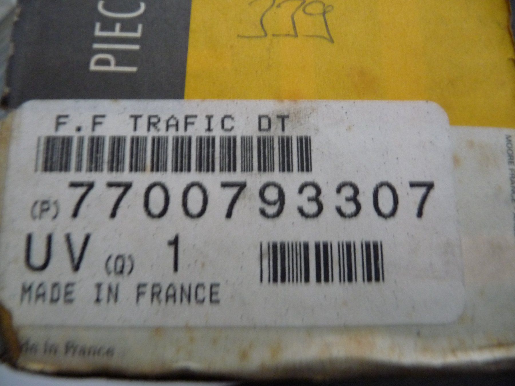 Renault Tutti pezzi di ricambio auto: Renault Blinkleuchte 77 00 793 307 – Nuovo e nell'imballaggio originale da Einsiedeln venduto da Renaultparts 4