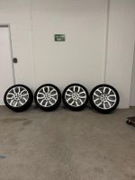 Originale Range Rover Sport Felgen und Pirelli Sommerreifen.