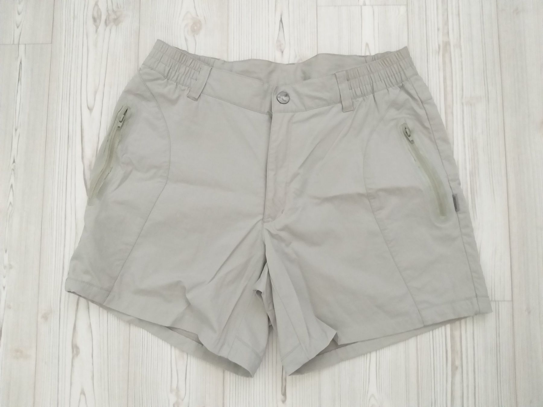 Pantaloni: Short SWITCHER  Taille / Grosse M.... – Usato da Cossonay-ville venduto da Super-Price-Quality