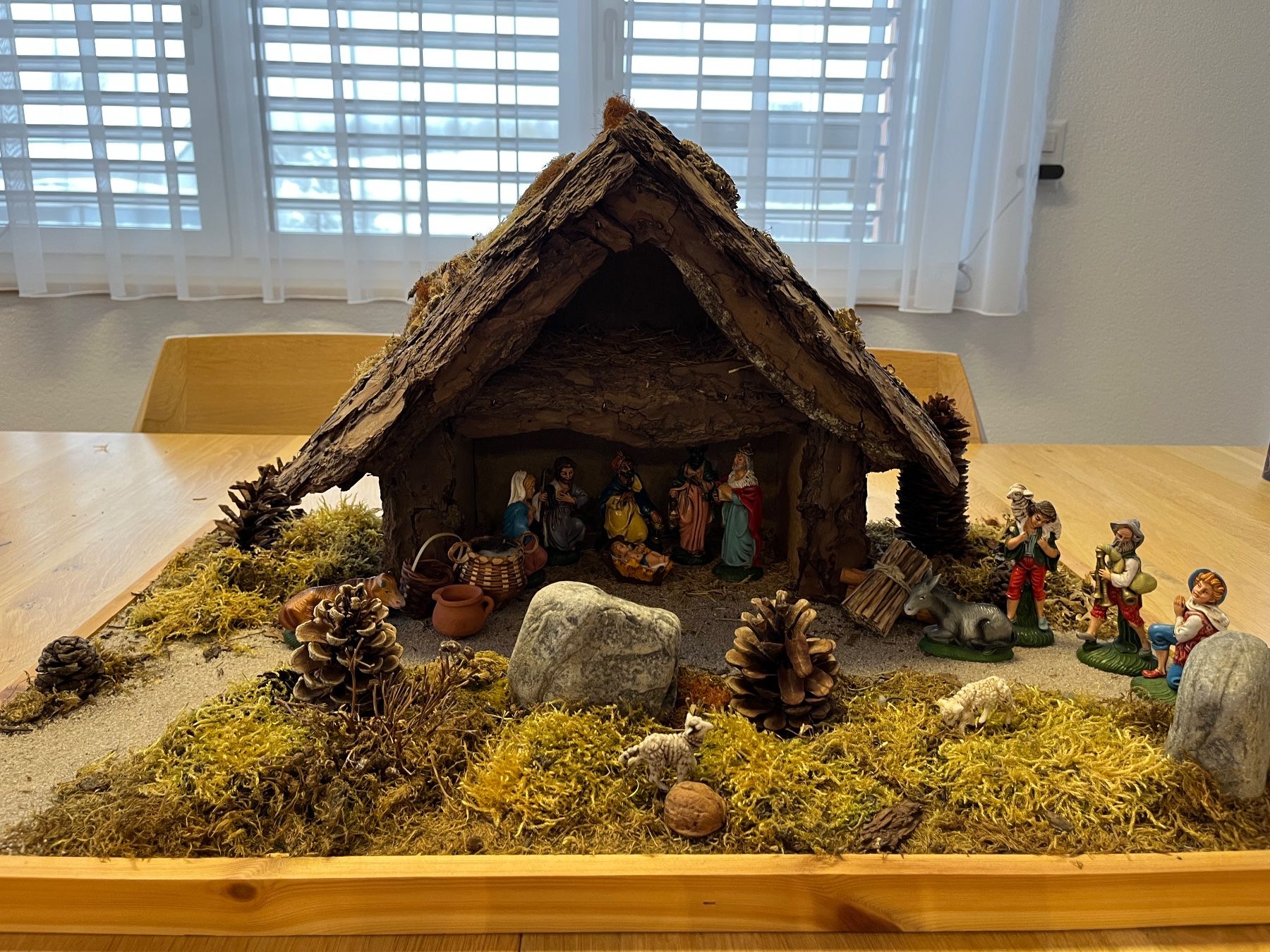 Tutte le decorazioni: Handgemachte Weihnachtskrippe aus Naturmaterialien – Nuovo (secondo la descrizione) da Häggenschwil venduto da Svge 3