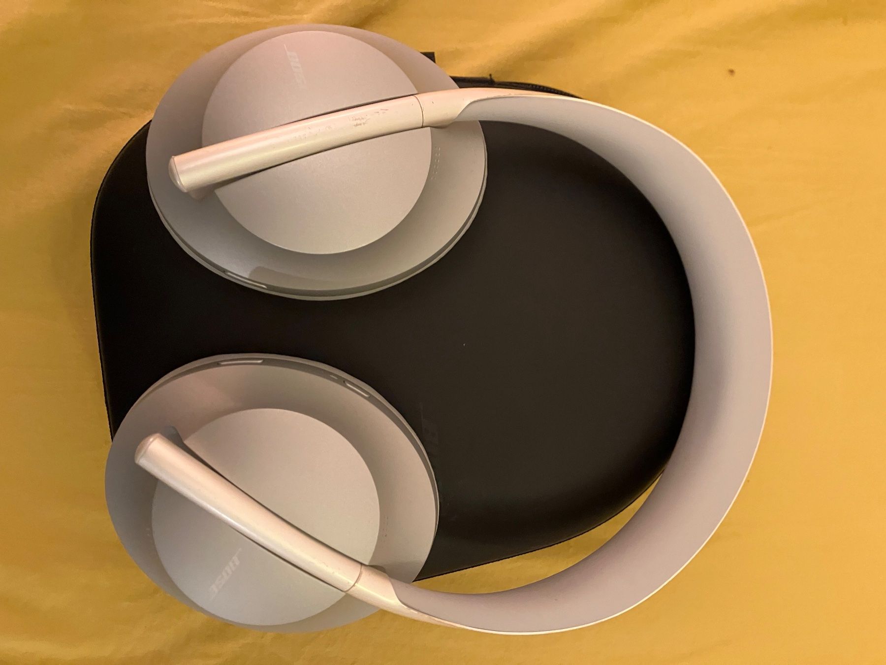 Bose Cuffie: Bose Headphones 700 ANC – Usato da Zürich venduto da Yuud 3