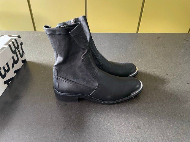Barbara Bui Chaussures femmes: Lederboots Barbara Bui – D'occasion à Gockhausen par subbotnik 1