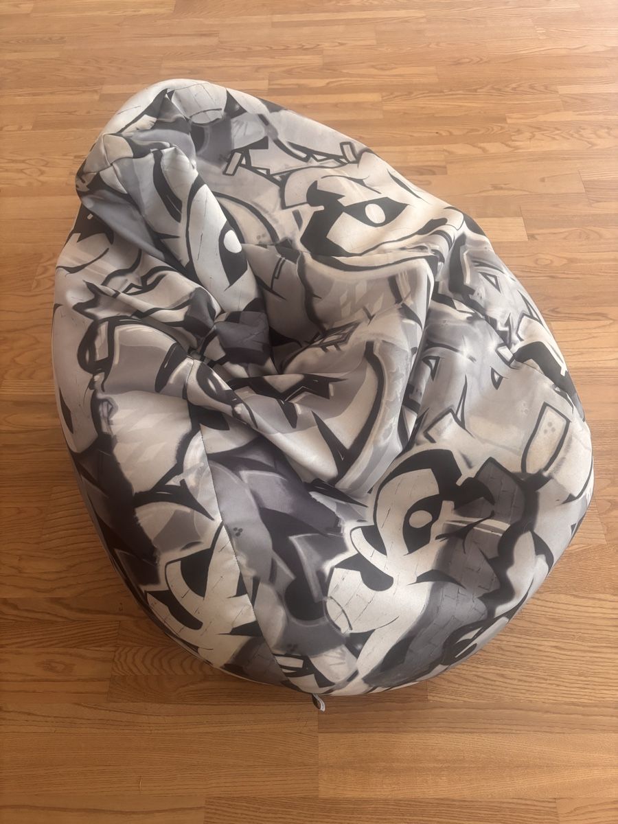 Kissen: Sitzsack Kinder – Gebraucht aus Therwil von Olfane