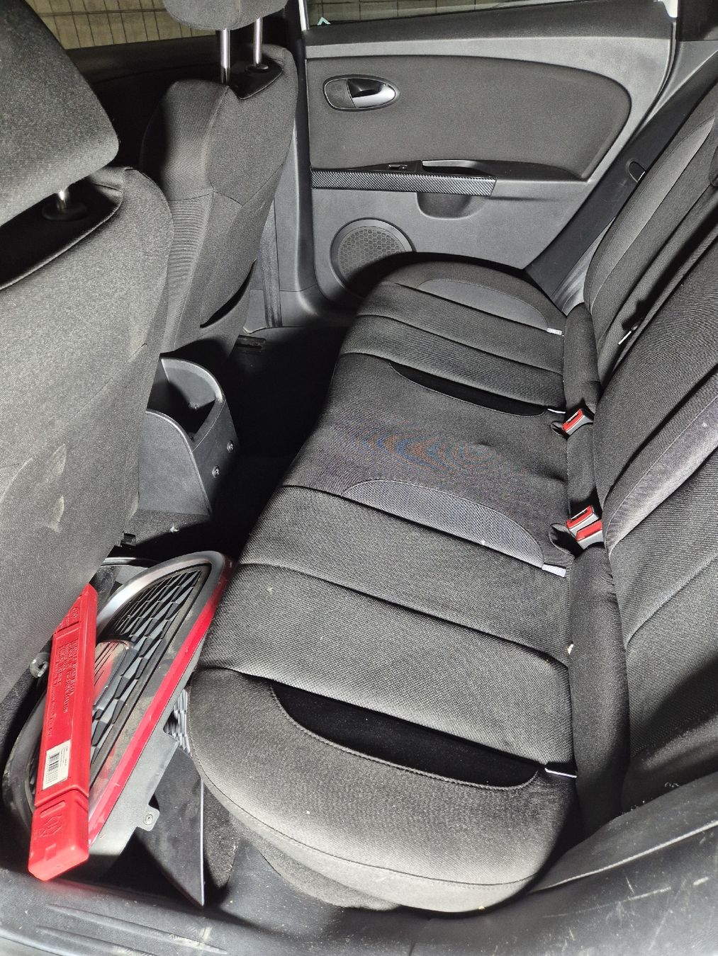 Seat Automobili: Seat leon 2.0fr tfsi  – Usato da Madiswil venduto da flu_5ly2 7