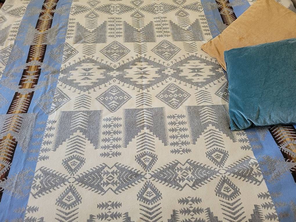 Coperte: Original Tagesdecke Pendleton, neuwertig! – Usato da Pfäffikon SZ venduto da MaHeW 1