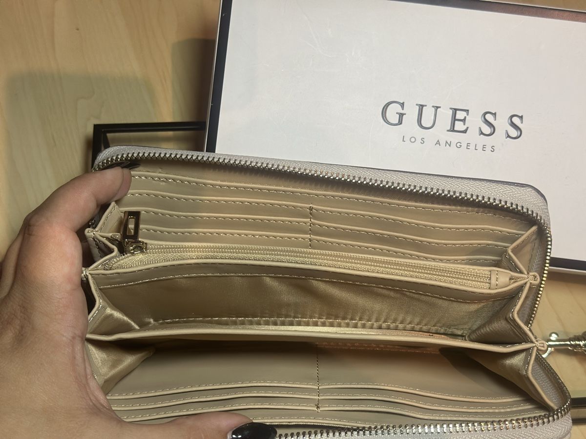 Guess Portamonete: Guess Portemonnaie – Nuovo e nell'imballaggio originale da Zürich venduto da DZ-P 1