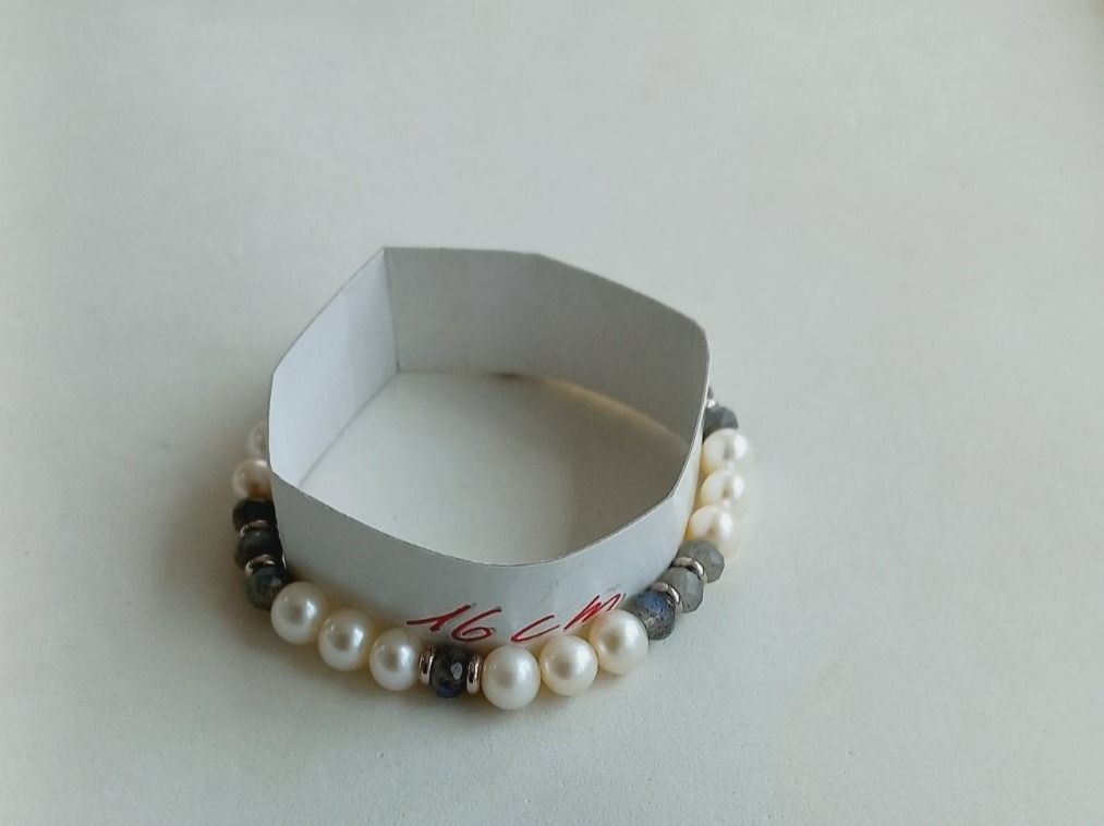 Bracciali & Braccialetti: Perlen Armband mit Labradorit Steinen und Silber. 16cm – Usato da Winistorf venduto da acreativ2 1