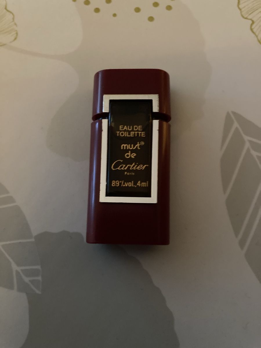Cartier Profumi & Eau de Toilette: Must de Cartier Miniature – Nuovo (secondo la descrizione) da Plan-les-Ouates venduto da Namorona