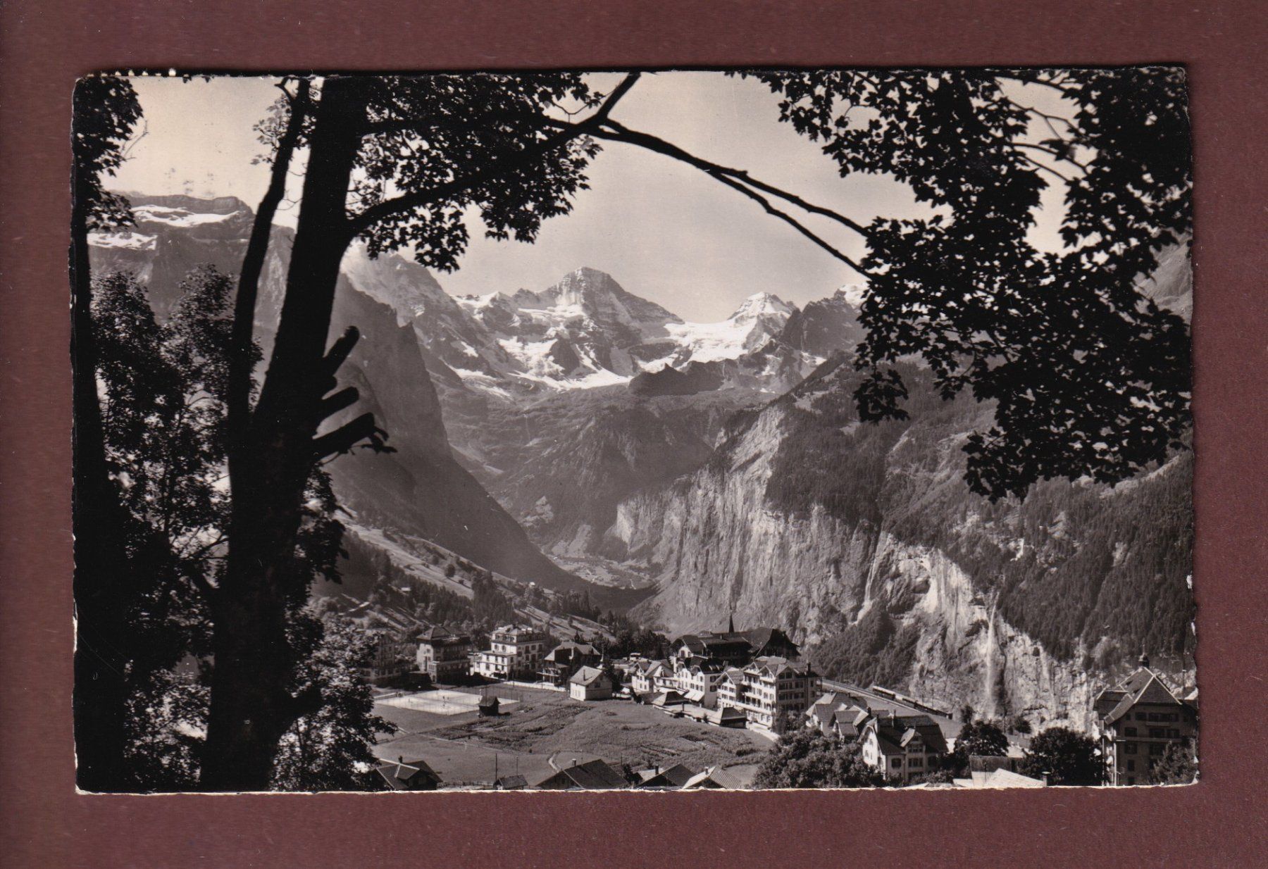 Cartoline postali: WENGEN - Breithorn - Tschingelhorn - 1947 – Usato da Pully venduto da nicecards-shop