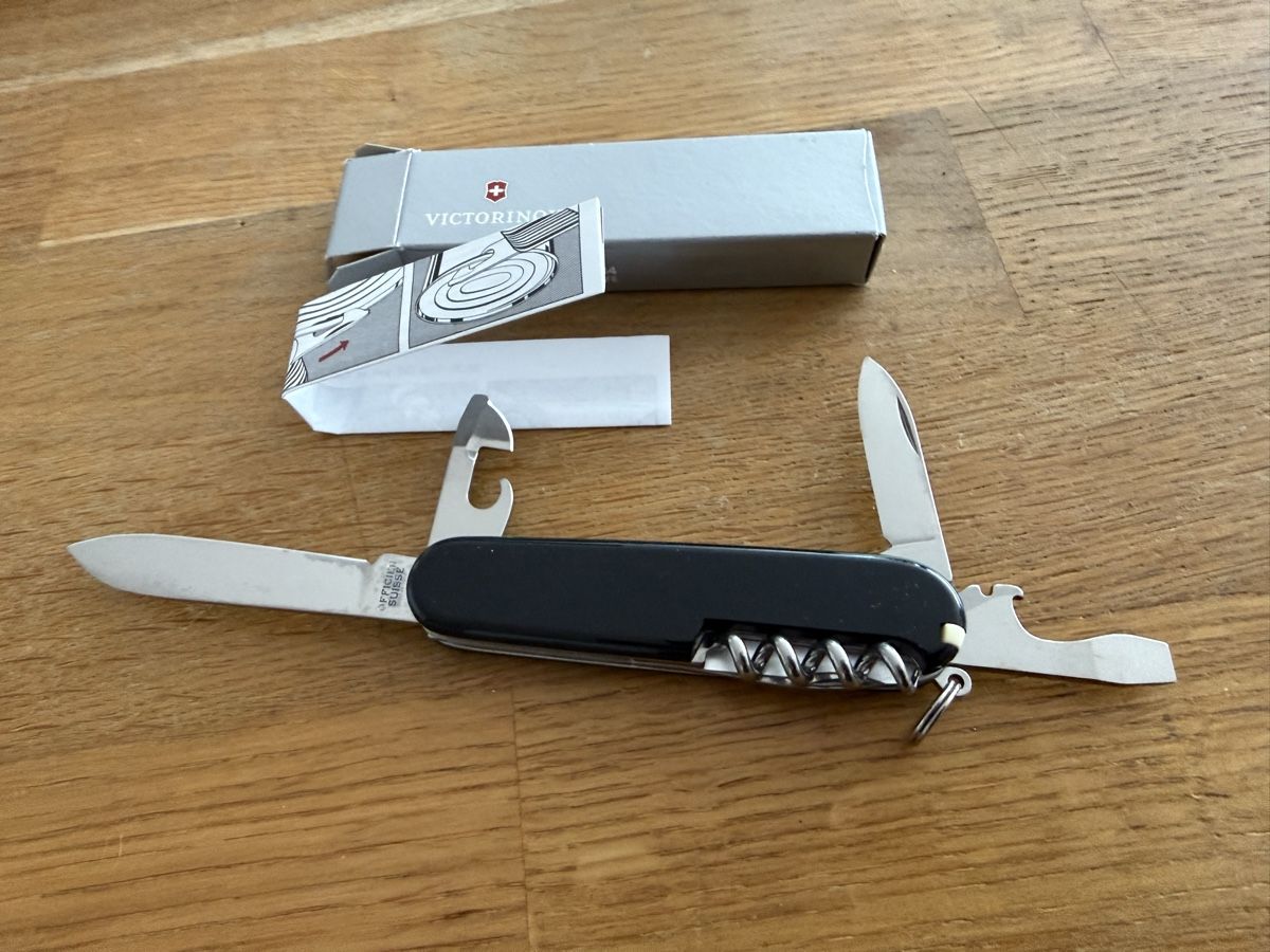 Victorinox Taschenmesser: Victorinox SportXX Taschenmesser mit OVP! – Neu und originalverpackt aus Goldach von Messerguru 2