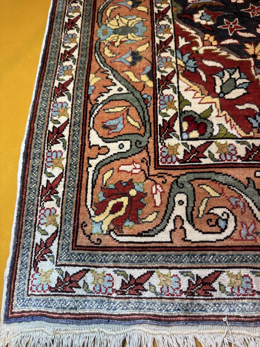 Teppiche: Hereke (Seidenteppich) – Gebraucht aus Chur von Mohammad.miga 6