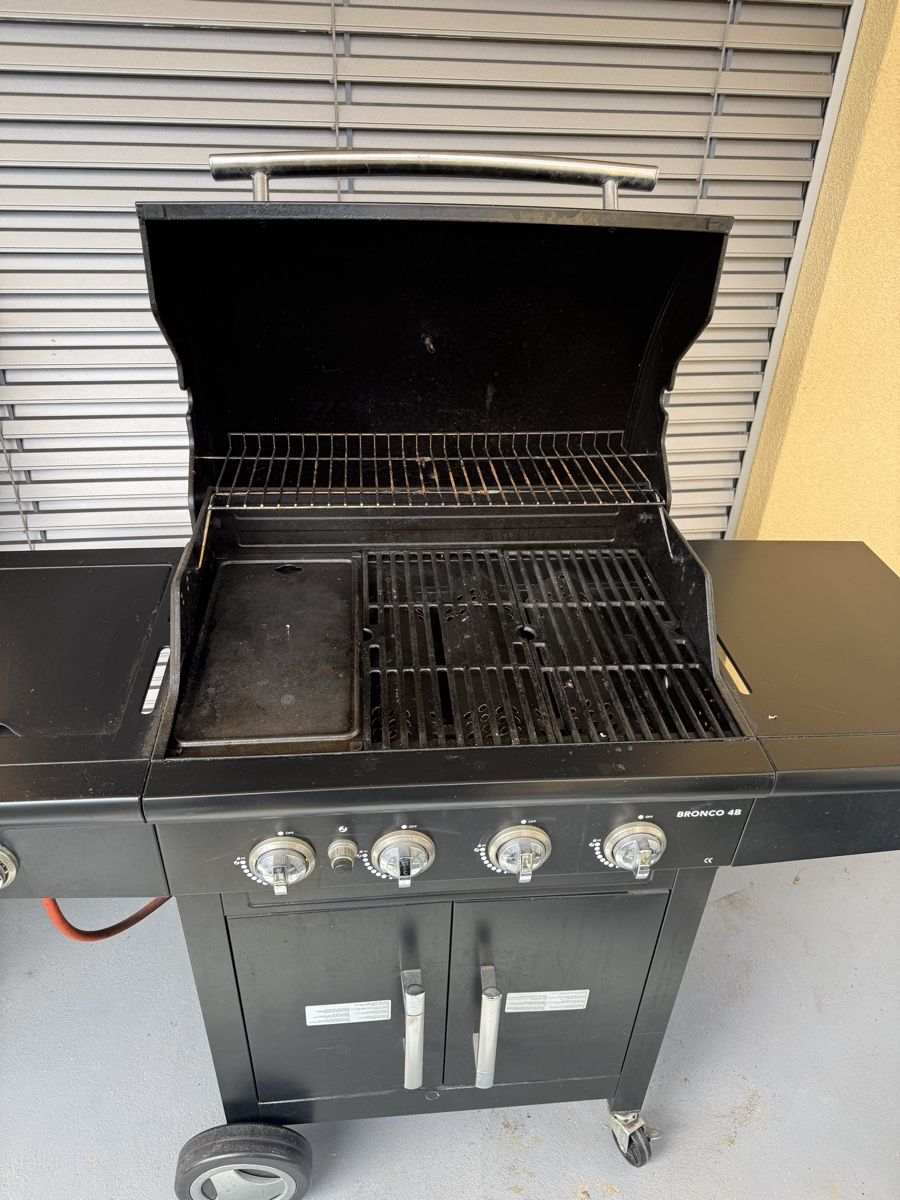 Griglie: Grill Bronco 4B ohne Gasflasche – Usato da Killwangen venduto da eli_25th 5