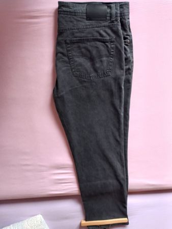 Graue Herren Hose Jeans Cordhose, Grösse 38/32,  A.W.DUNMORE