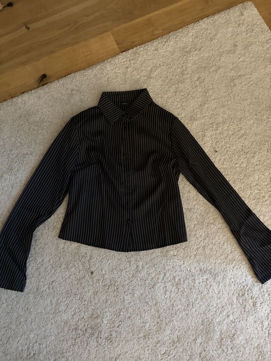 Chemisiers: Damen Bluse gestreift schwarz   – D'occasion à Felsberg par kianga