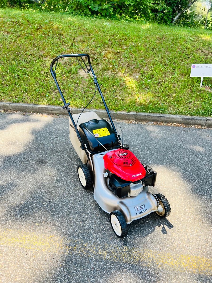 Honda Tondeuses à gazon: Rasenmäher Honda Profi  – D'occasion à Urdorf par mas_5wfz 7