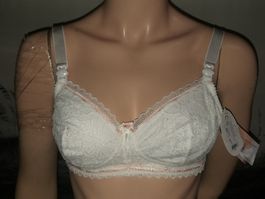 Soutien gorge d’allaitement / Stillbüstenhalter     Neuf/Neu