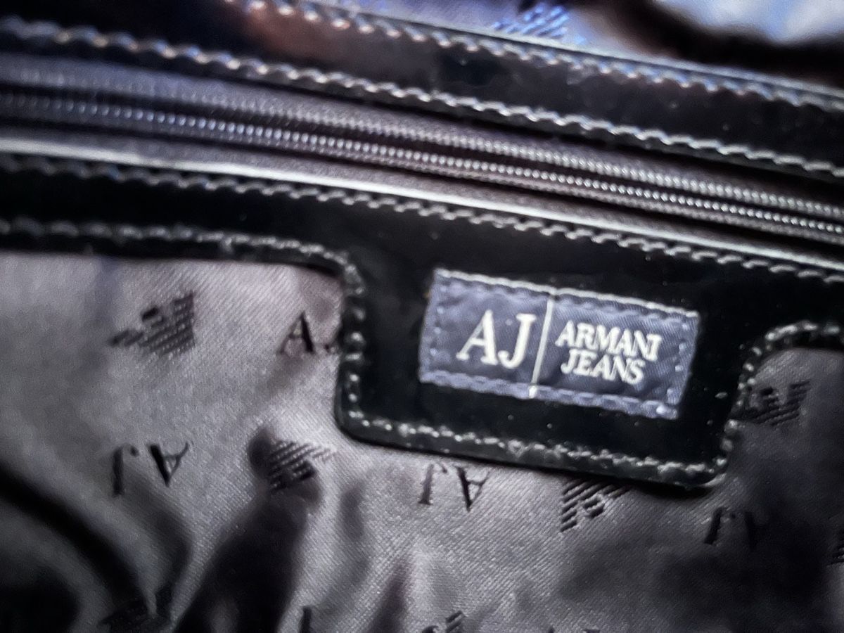 Armani Taschen für Damen: Sac Armani jeans vernis  – Neu (gemäss Beschreibung) aus Choulex von cla_wkw2 3