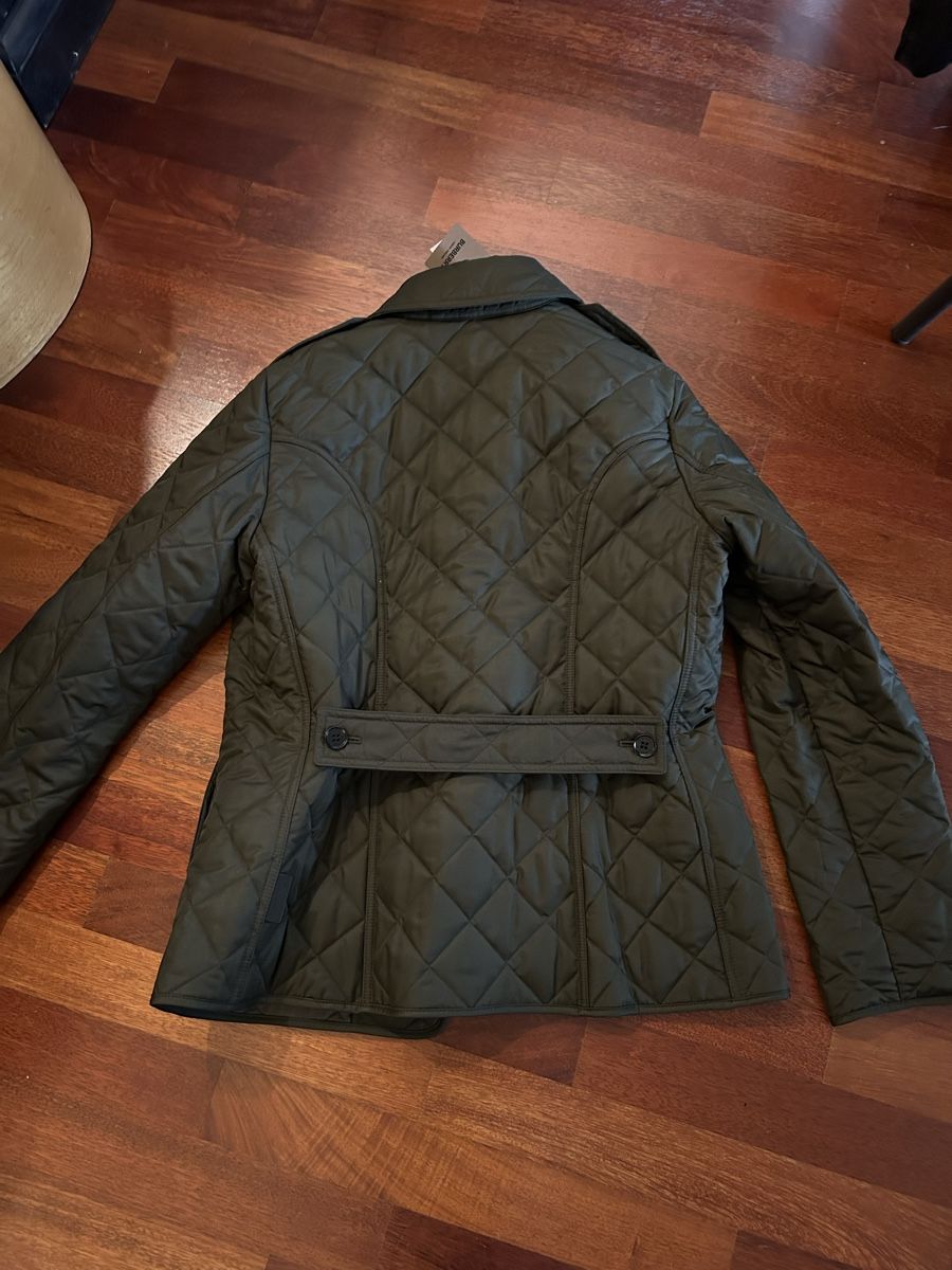 Burberry Jacken: Burberry Steppjacke Olive L neu!!! – Neu und originalverpackt aus Zürich von Nick345 3