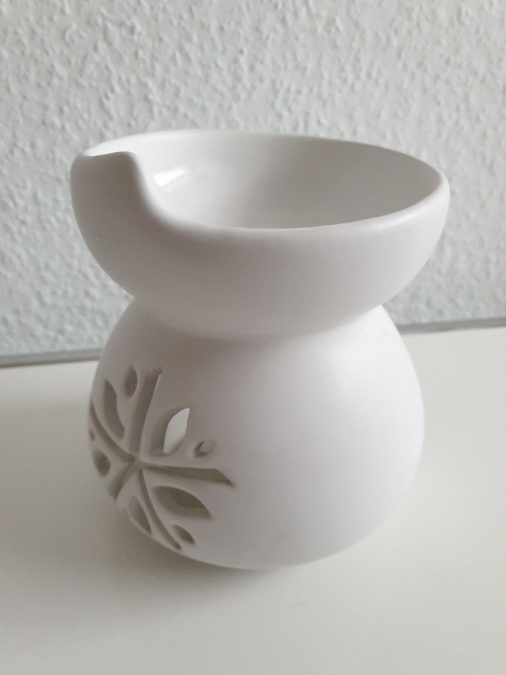 Alle Dekorationen: ANGSANA Duftlampe / Teelicht-Lampe / Ceramic Oil Burner – Gebraucht aus Zumikon von chri75 3