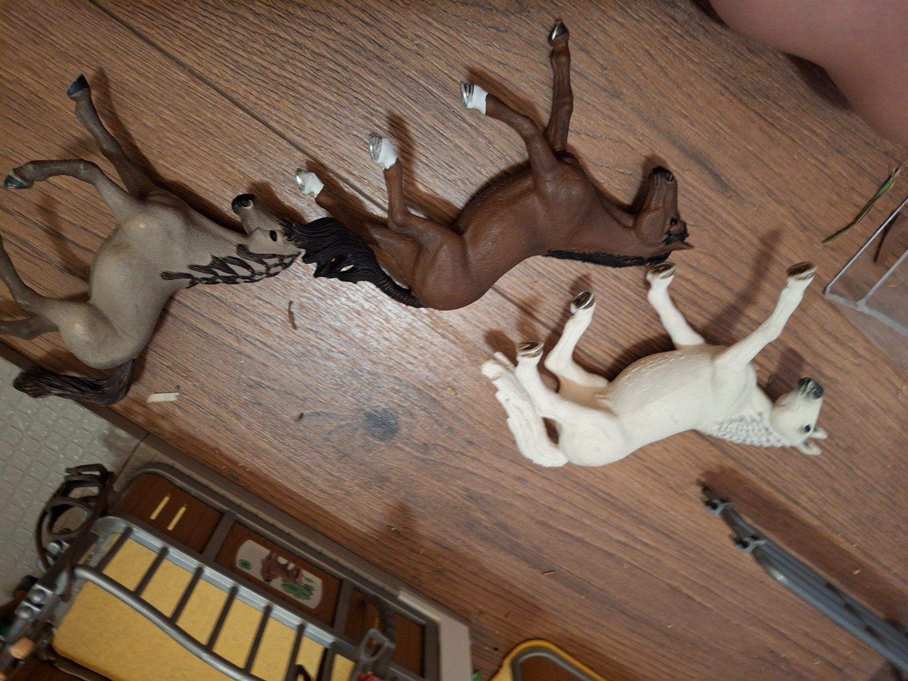 Schleich Spielzeuge: Verkaufe reiterhof von schleich – Gebraucht aus Oberburg von Yaelita 4