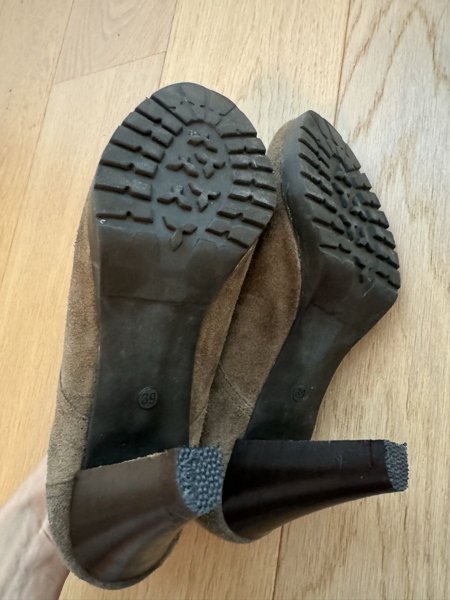 Scarpe da donna: Stylish Mirelli Suede Ankle Boots sz 39 – Usato da Vesenaz venduto da nat_mq8l 4