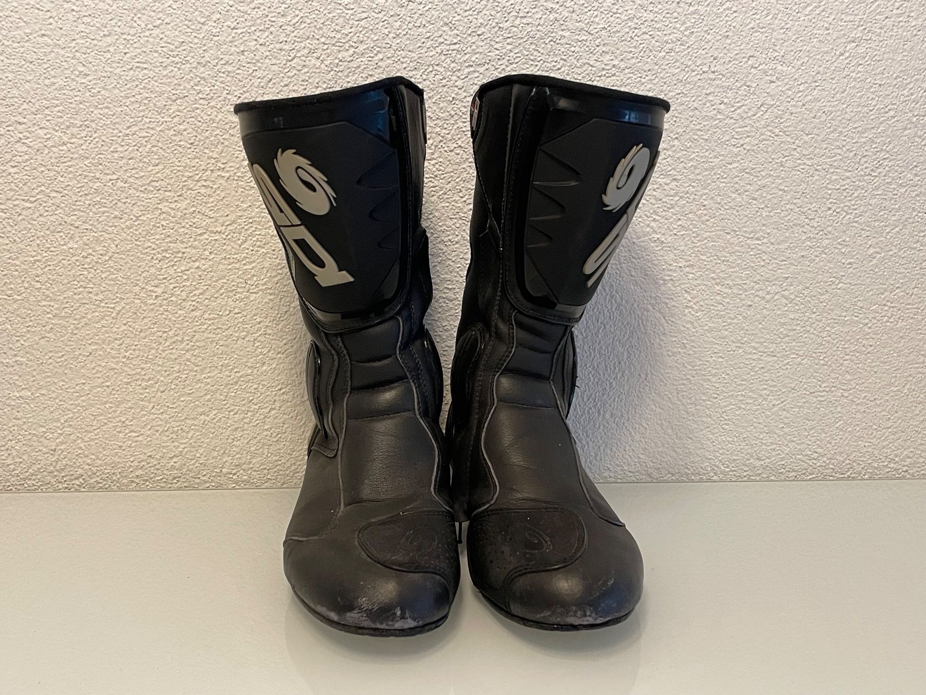 SIDI Herrenschuhe: SIDI Motorradstiefel grösse 43, Schwarz – Gebraucht aus Horgen von gogo-30
